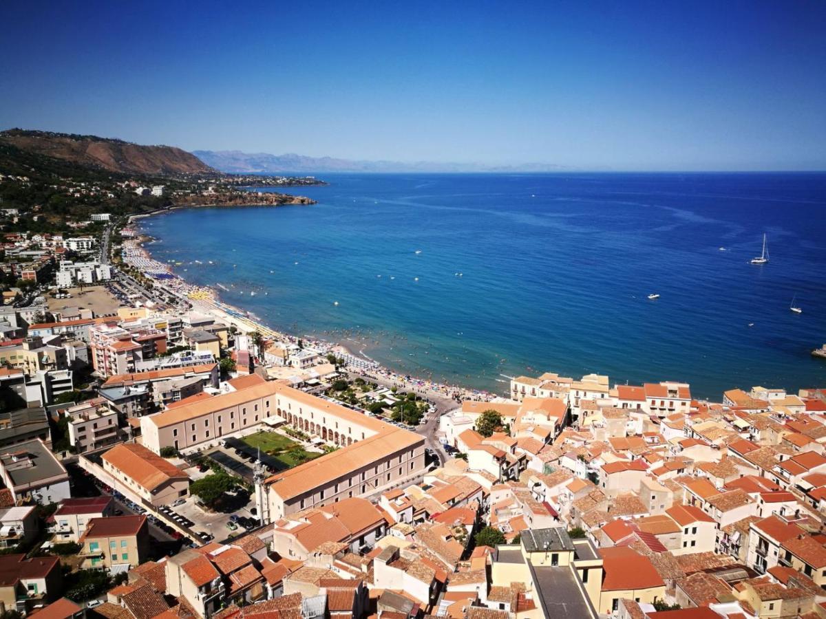 Sognando Il Mare Apartment Чефалу Екстериор снимка